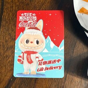 Coca-Cola The Monsters Coca-Cola Gift Delivery Labubu figurine
